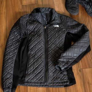 Black Quilted North Face Jacket